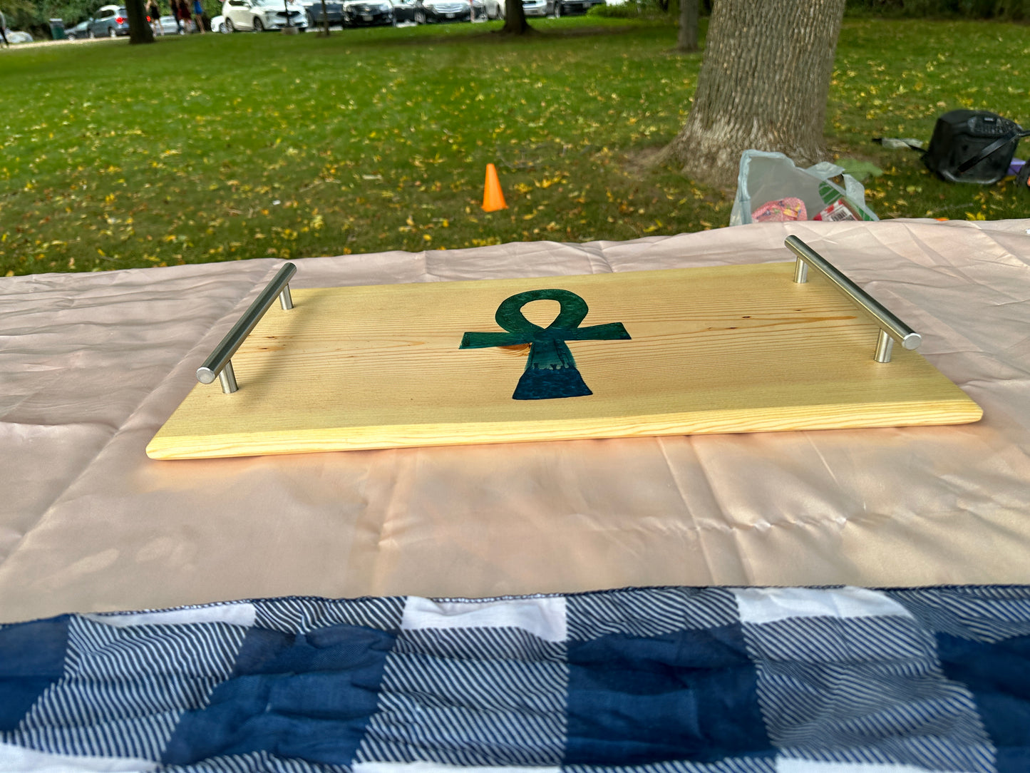 Customized serving board