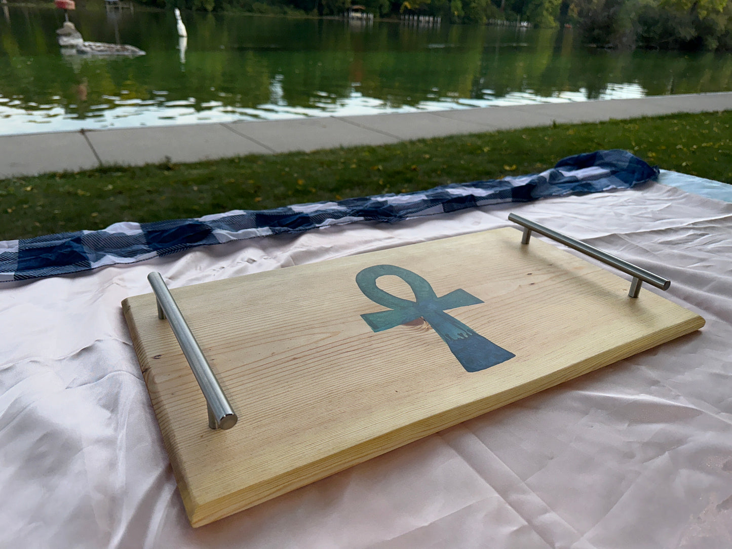 Customized serving board